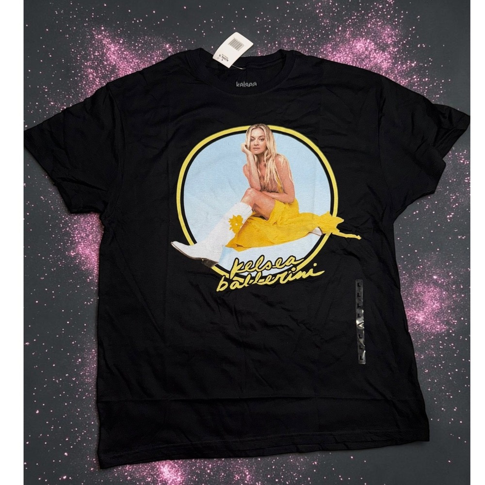 Kelsea Ballerini - Graphic T-Shirt - Size Larg - *NWT*